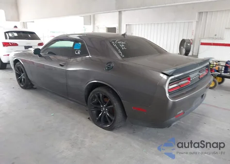 2018 Dodge Challenger Sxt Plus z USA, uszkodzony, nr VIN 2C3CDZAG2JH280295